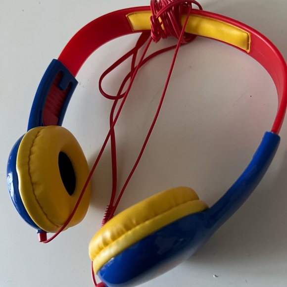 Superman headphones - Picture 2 of 3